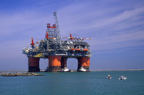 Offshore Workers Oil Rig